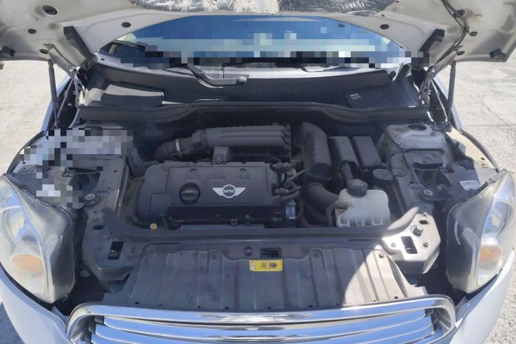 Used MINI Countryman 2011 1.6L COOPER Fun Engine Bay