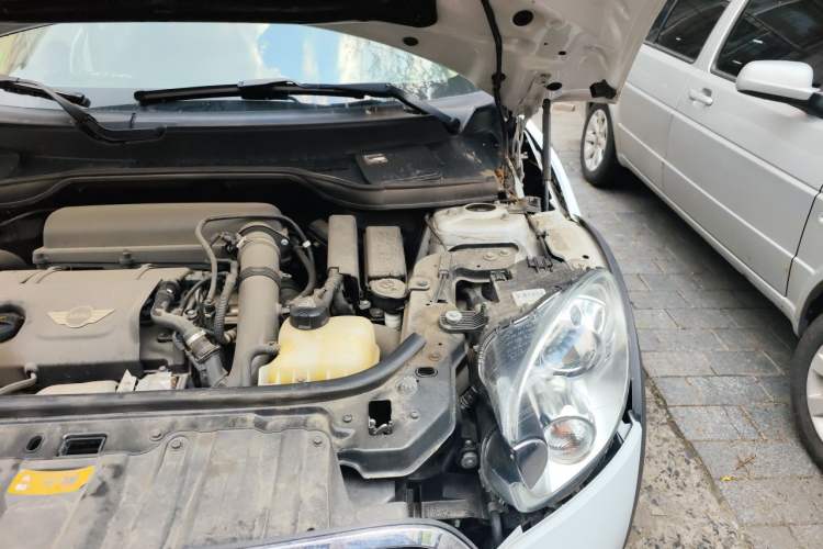 Used MINI Countryman 2011 1.6T COOPER S ALL4 Engine Bay Left