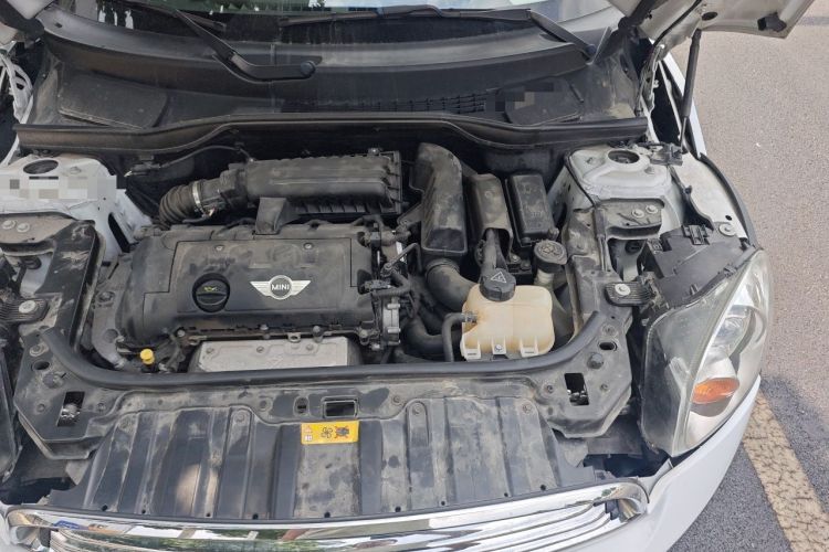 Used MINI Countryman 2011 1.6L COOPER Fun Engine Bay Left