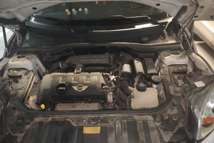 Used MINI Countryman 2011 1.6L COOPER Fun Engine Bay