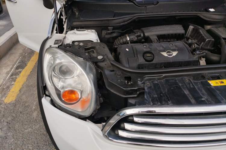 Used MINI Countryman 2011 1.6L COOPER Fun Engine Bay Right