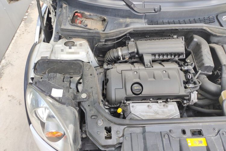 Used MINI Countryman 2011 1.6L ONE Engine Bay Right