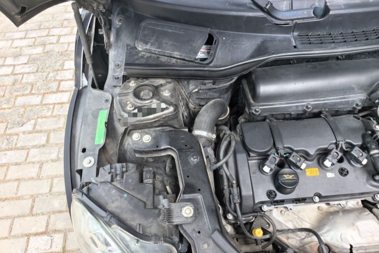 Used MINI Countryman 2011 1.6T COOPER S ALL4 Engine Bay Right