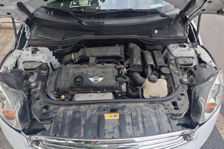 Used MINI Countryman 2011 1.6L COOPER Fun Engine Bay