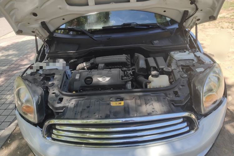 Used MINI Countryman 2011 1.6L COOPER Fun Engine Bay