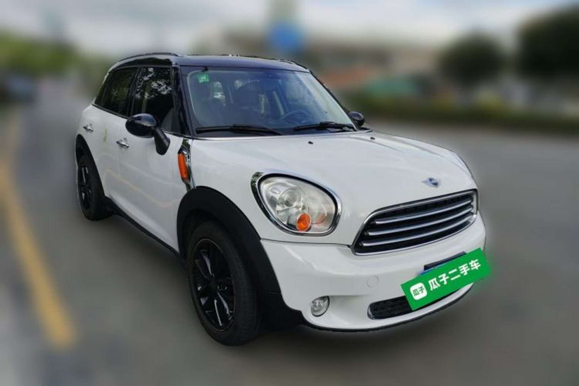 Used MINI Countryman 2011 1.6L COOPER Fun Front Right 45 Deg