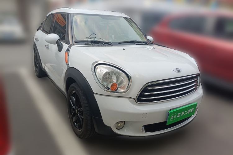Used MINI Countryman 2011 1.6L ONE Front Right 45 Deg