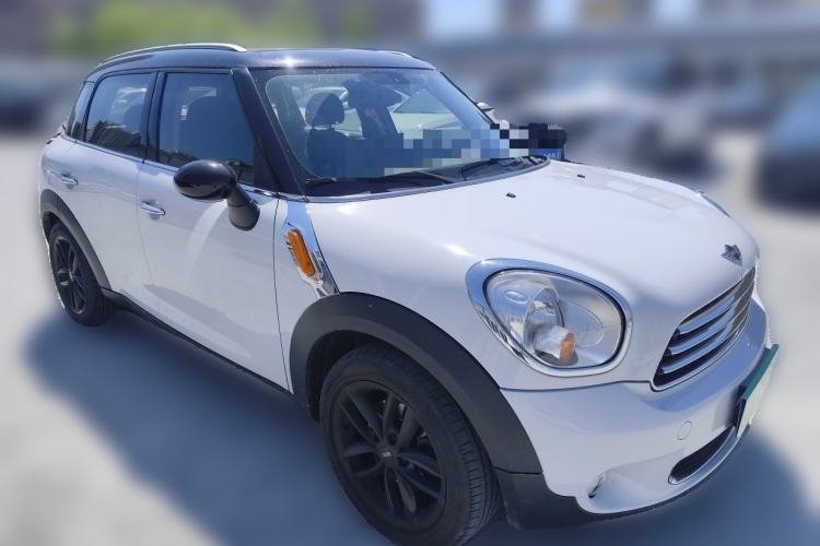 Used MINI Countryman 2011 1.6L COOPER Fun Front Right 45 Deg