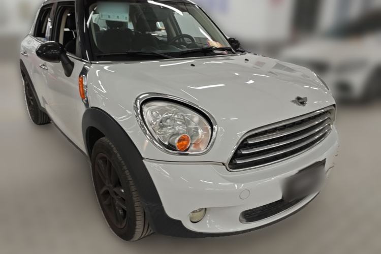 Used MINI Countryman 2011 1.6L COOPER Excitement Front Right 45 Deg