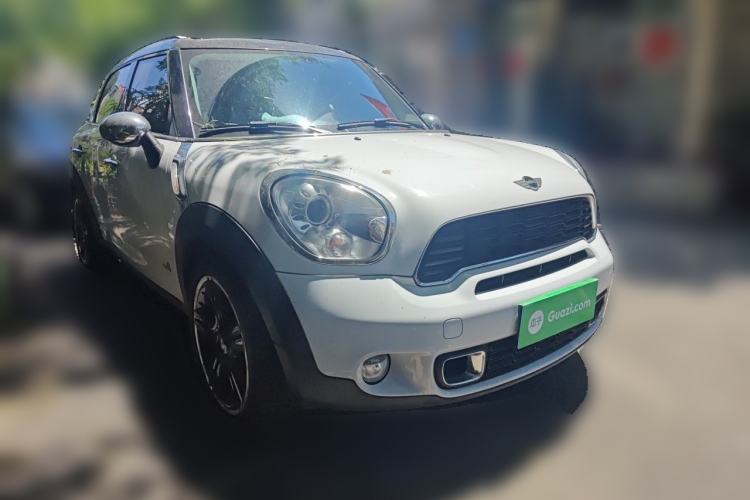 Used MINI Countryman 2011 1.6T COOPER S ALL4 5-seater model Front Right 45 Deg