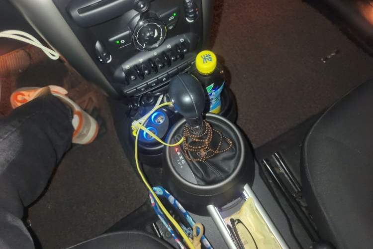 Used MINI Countryman 2011 1.6L ONE Gear Lever