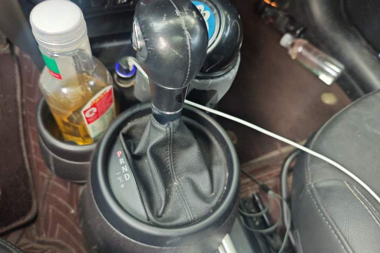 Used MINI Countryman 2011 1.6L COOPER Fun Gear Lever