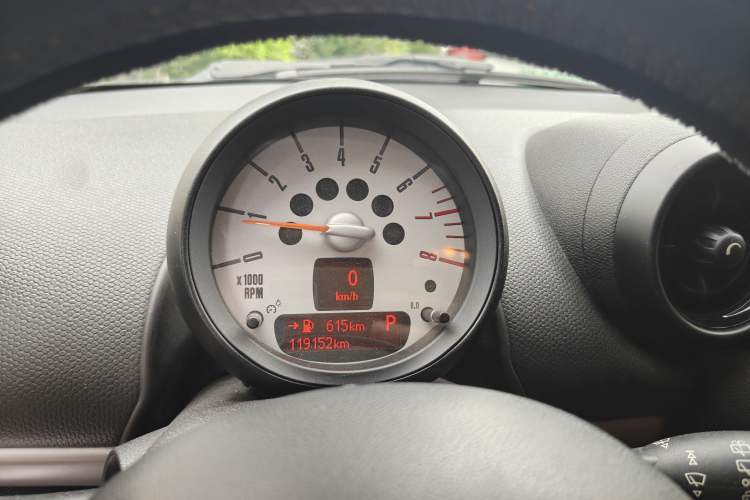 Used MINI Countryman 2011 1.6L ONE Instrument Cluster