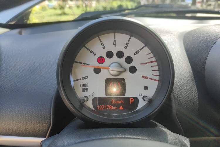 Used MINI Countryman 2011 1.6L COOPER Fun Instrument Cluster
