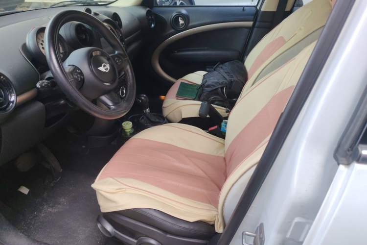 Used MINI Countryman  Left Front Seat