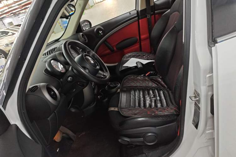 Used MINI Countryman 2011 1.6L COOPER Excitement Left Front Seat
