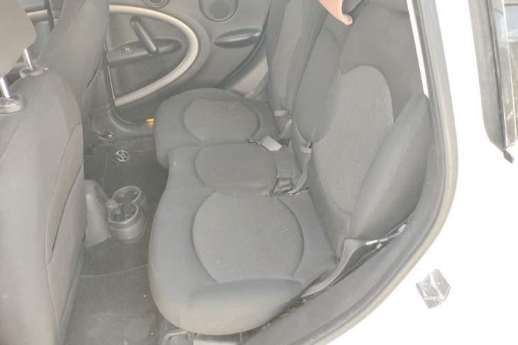 Used MINI Countryman 2011 1.6L ONE Left Rear Seat