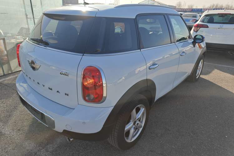 Used MINI Countryman 2011 1.6L ONE Rear Right 45 Deg