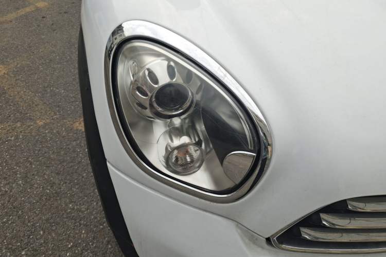 Used MINI Countryman 2011 1.6L COOPER Excitement Right Front Headlight