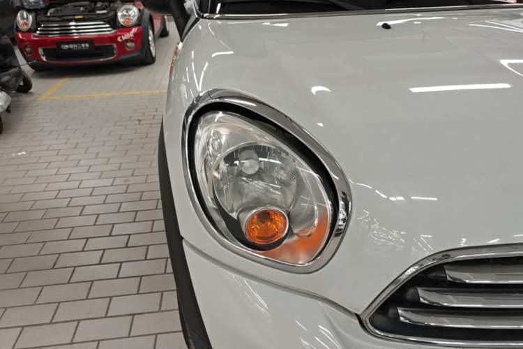 Used MINI Countryman 2011 1.6L COOPER Excitement Right Front Headlight