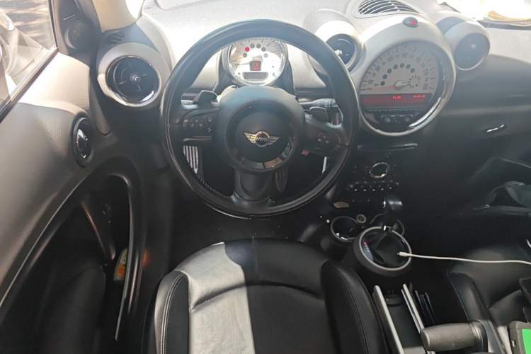 Used MINI Countryman 2011 1.6T COOPER S ALL4 5-seater model Steering Wheel