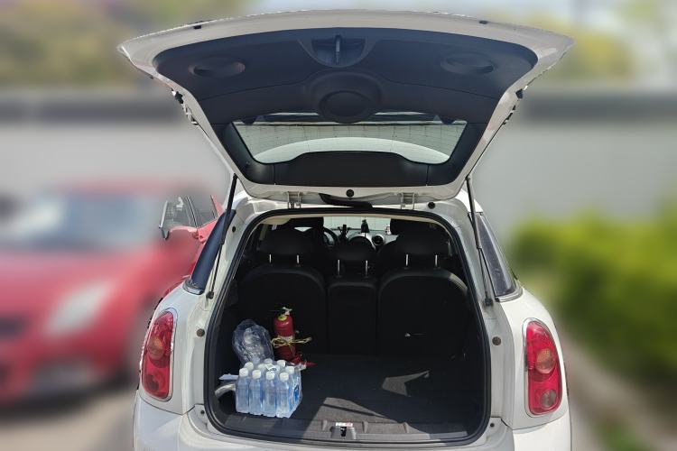 Used MINI Countryman 2011 1.6L COOPER Excitement Trunk