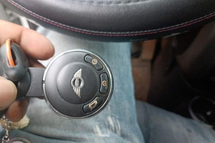 Used MINI Countryman 2011 1.6L ONE Vehicle Key