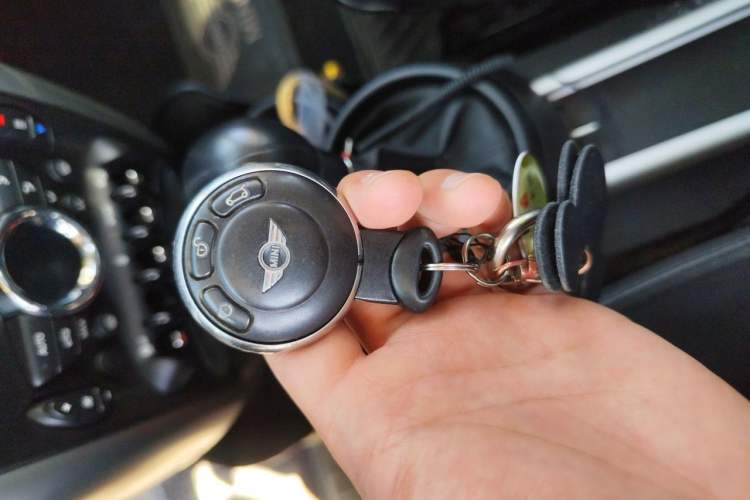 Used MINI Countryman 2011 1.6L COOPER Fun Vehicle Key