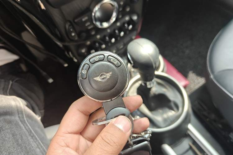 Used MINI Countryman 2011 1.6L COOPER Excitement Vehicle Key