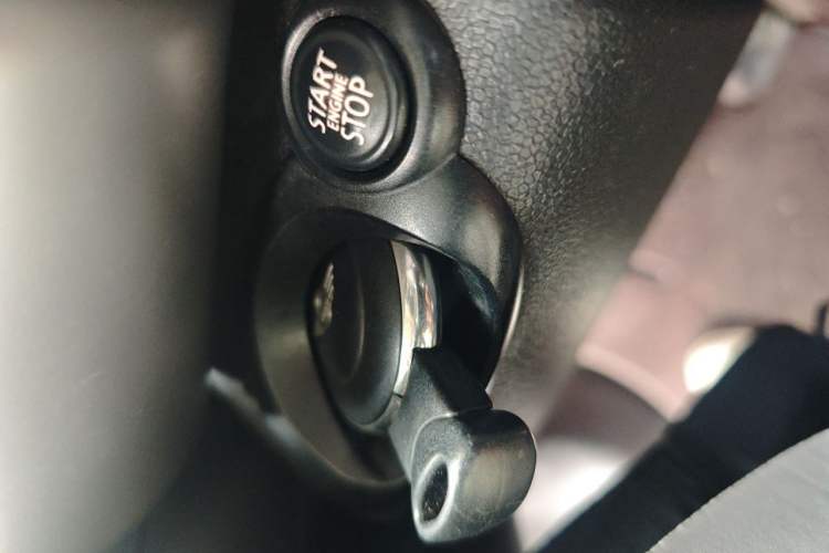 Used MINI Countryman 2011 1.6L COOPER Fun Vehicle Key