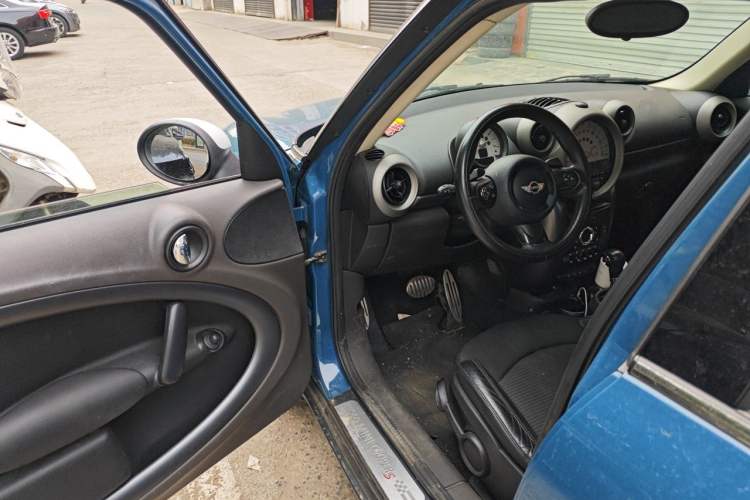 Used MINI Countryman 2012 1.6T COOPER S Driver Seat