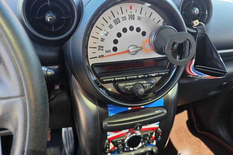 Used MINI Countryman 2012 1.6T COOPER S Audio And AC Panel