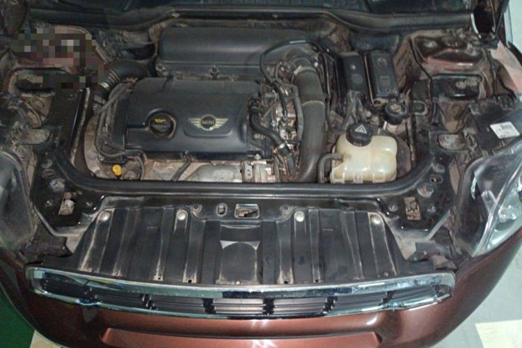 Used MINI Countryman 2012 1.6T COOPER S Engine Bay