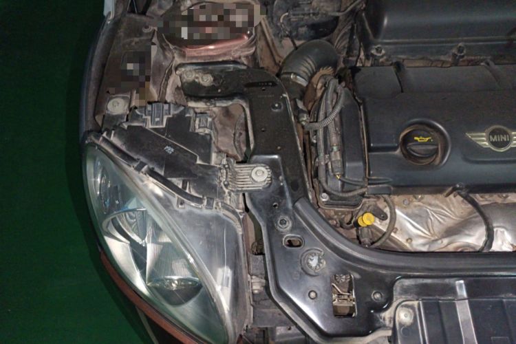 Used MINI Countryman 2012 1.6T COOPER S Engine Bay Right