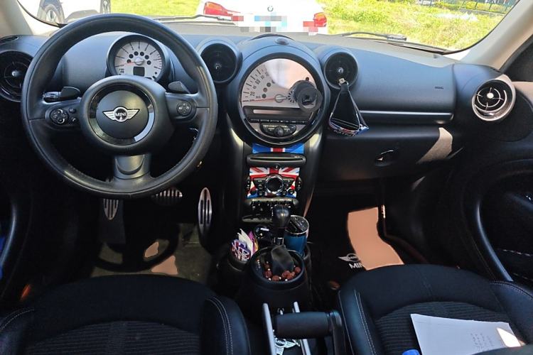 Used MINI Countryman 2012 1.6T COOPER S Interior 2
