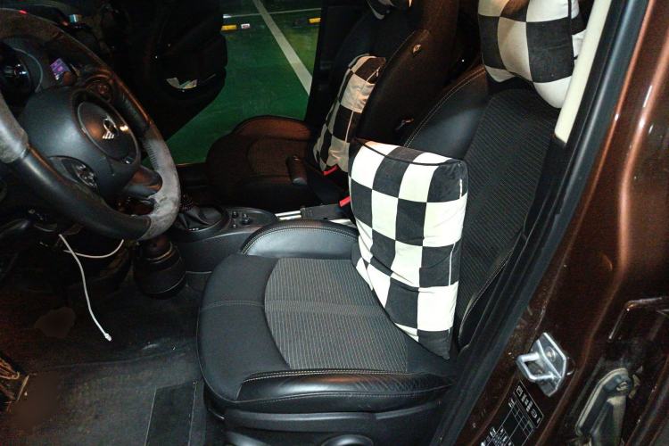 Used MINI Countryman 2012 1.6T COOPER S Left Front Seat
