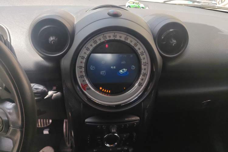 Used MINI Countryman 2012 1.6T COOPER S Audio And AC Panel