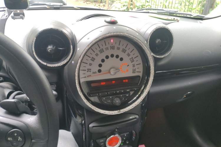 Used MINI Countryman 2012 1.6T COOPER S Audio And AC Panel