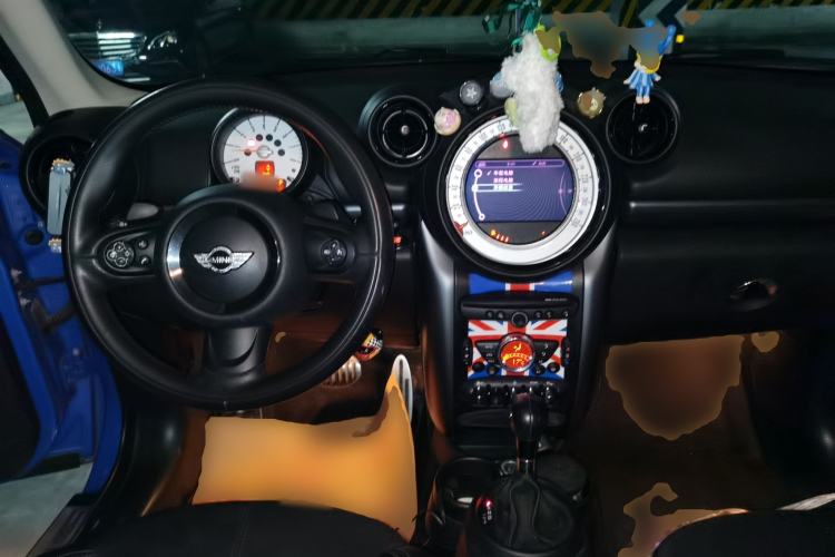 Used MINI Countryman 2012 1.6T COOPER S Center Console