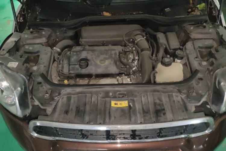 Used MINI Countryman 2012 1.6T COOPER S Engine Bay