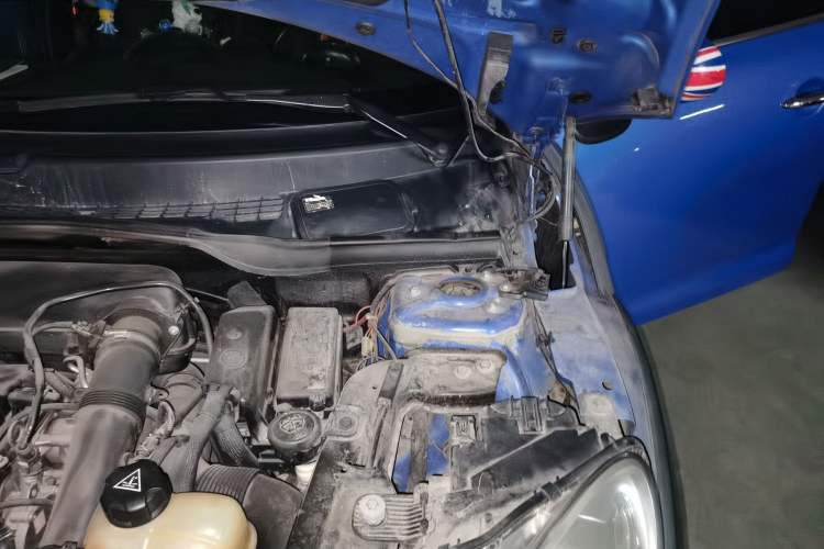 Used MINI Countryman 2012 1.6T COOPER S Engine Bay Left