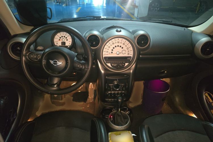 Used MINI Countryman 2012 1.6T COOPER S Center Console