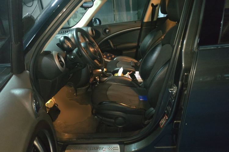 Used MINI Countryman 2012 1.6T COOPER S Left Front Seat