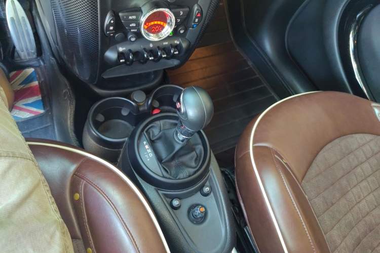 Used MINI Countryman 2012 1.6T COOPER S Gear Lever