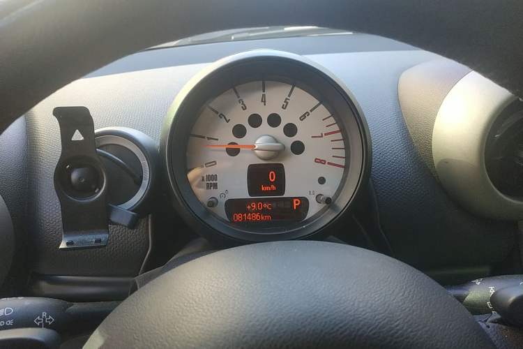 Used MINI Countryman 2012 1.6T COOPER S Instrument Cluster