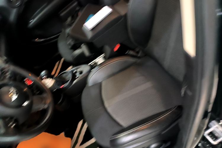 Used MINI Countryman 2012 1.6T COOPER S Left Front Seat