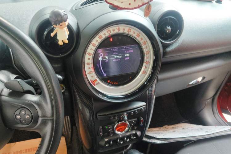 Used MINI Countryman 2012 1.6T COOPER S Audio And AC Panel