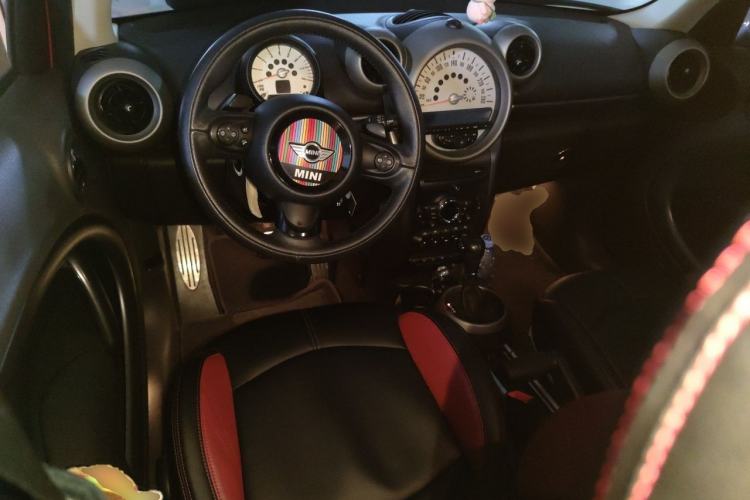 Used MINI Countryman 2012 1.6T COOPER S Center Console