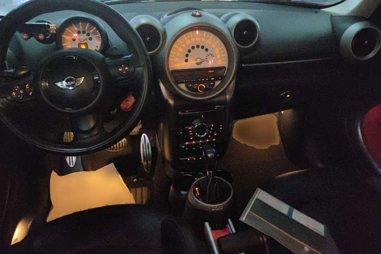 Used MINI Countryman 2012 1.6T COOPER S Center Console