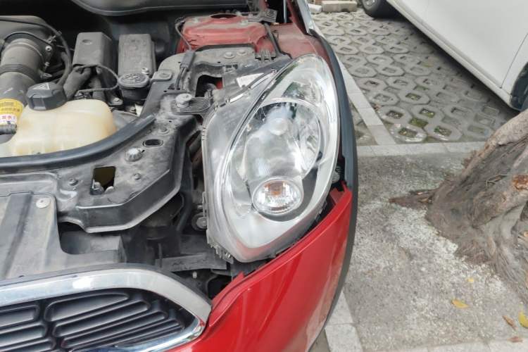 Used MINI Countryman 2012 1.6T COOPER S Engine Bay Left
